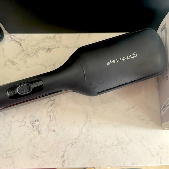 ghd Duet Style - in Black - Picture 1 of 3